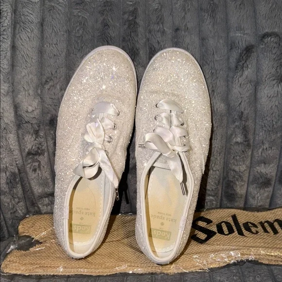Kate Spade Keds White Pearl Sparkle Ribbon Lace Women's Casual Sneakers WO 8.5 - Picture 6 of 7